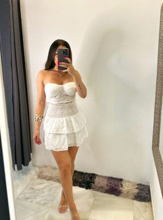 FALDA BLANCA BORDADA VUELO